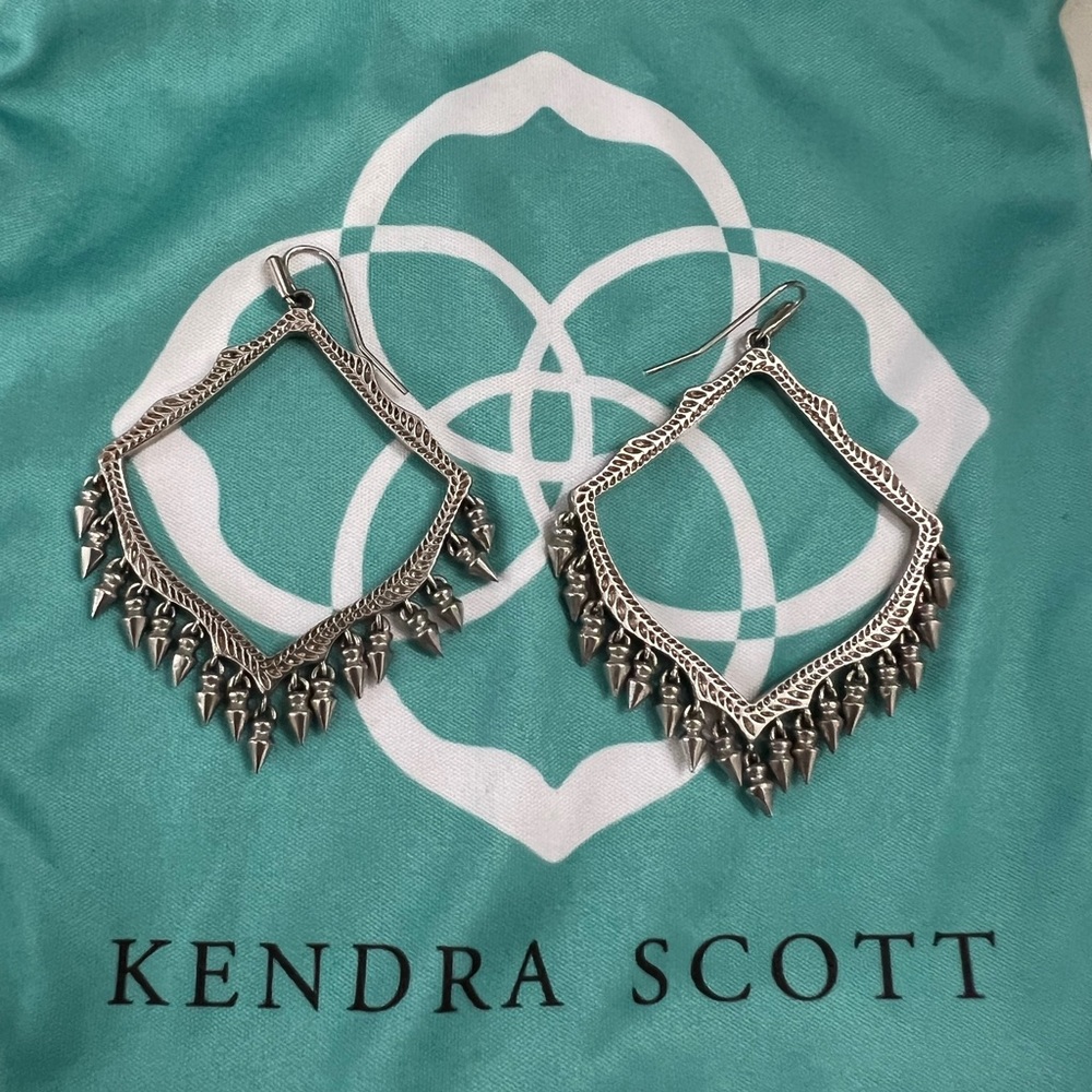 Kendra Scott Silver Lacy Earrings